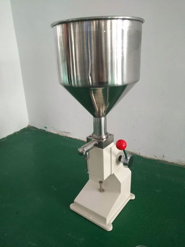 A03 Manuale Macchine di riempimento di bottiglie di marmellata crema pasta succo pasta per denti lozione olio di miele Macchine di riempimento liquido