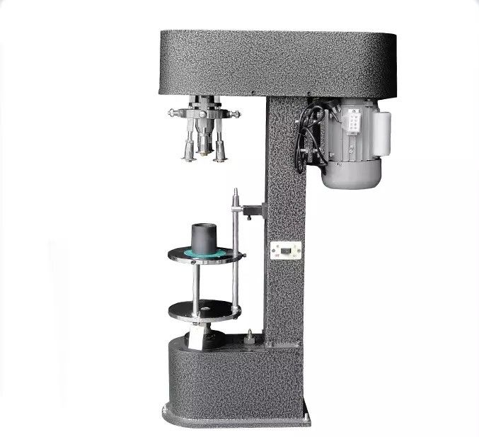 Macchina di copertura semiautomatica ad alta precisione per le bottiglie di vino e whisky