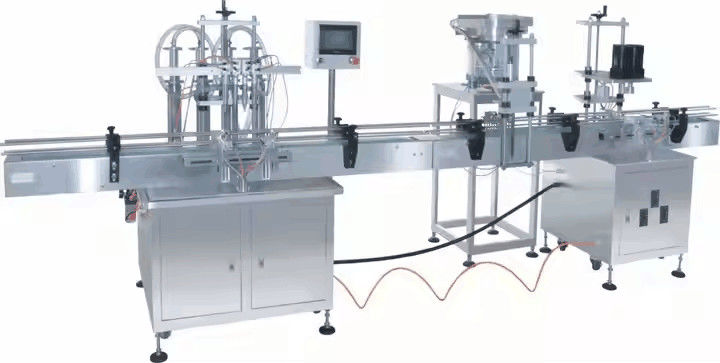 Macchina di riempimento liquido a 4 ugelli a linea Riempitore di bottiglie liquide a sovrafflusso automatico per succo di bevande