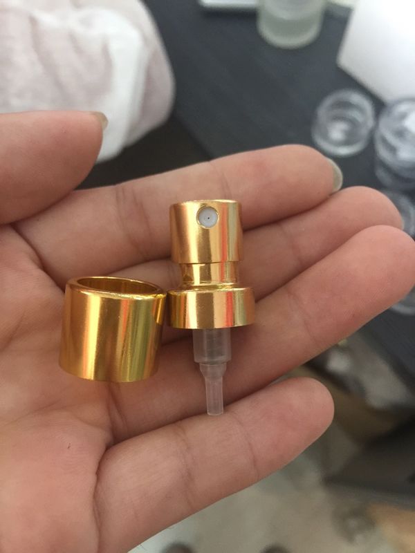 Vendita Calda CH-200 Aggraffatrice Semiautomatica per Flaconi di Profumo / Tappatrice Pneumatica per Profumo con Buon Prezzo