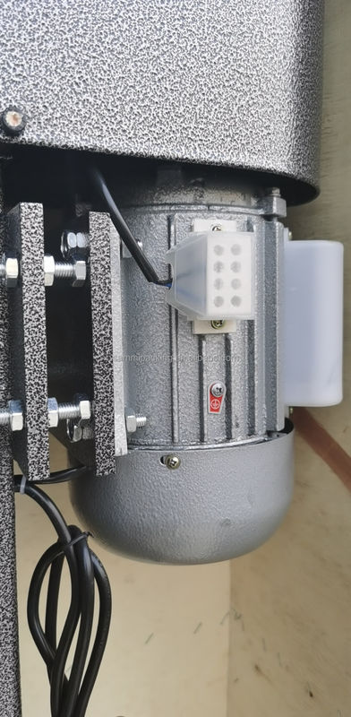 Macchina Tappatrice per Tappi in Metallo di Alta Qualità per Bottiglie di Vino e Liquore, Avvitamento a Vite, Prezzo di Fabbrica