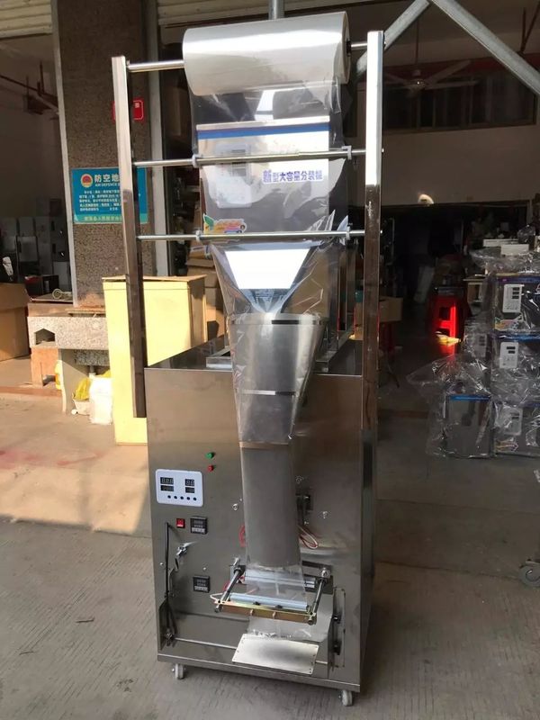 Confezionatrice automatica multifunzione per polveri e granulati per caffè, tè, spezie, riso, frutta secca - Confezionamento in bustine/rotolo di film