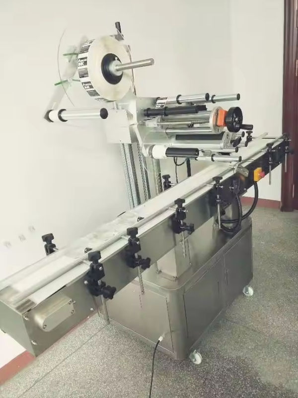 Macchina riempitrice e tappatrice semiautomatica per flaconi piccoli, bottiglie di vetro e vasetti, tappatrice sottovuoto