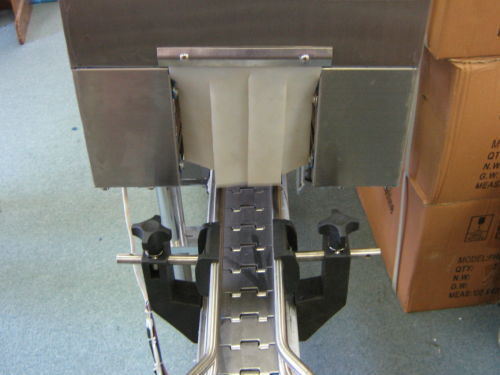 Vendite dirette di fabbrica BS-1538C Tappo di bottiglia di vino Sigillo Rimborso della macchina di imballaggio Rimborso del tunnel