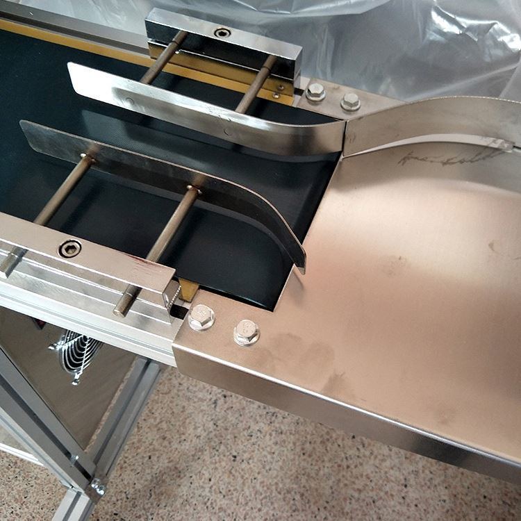 Al dettaglio Macchine di sigillamento automatiche per barattoli di vetro a induzione